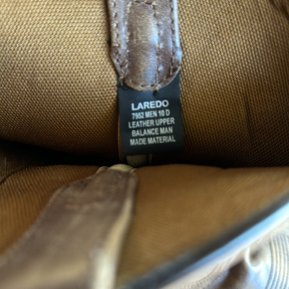 LAREDO MEN'S DISTRESSED LEATHER WESTERN BOOTS - BROAD SQUARE TOE - Picture 8 of 14